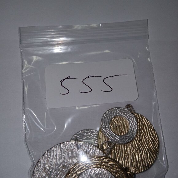 Vintage Long Chain Necklace With Textured Silver & Gold-Tone Discs Art Deco - Picture 5 of 5